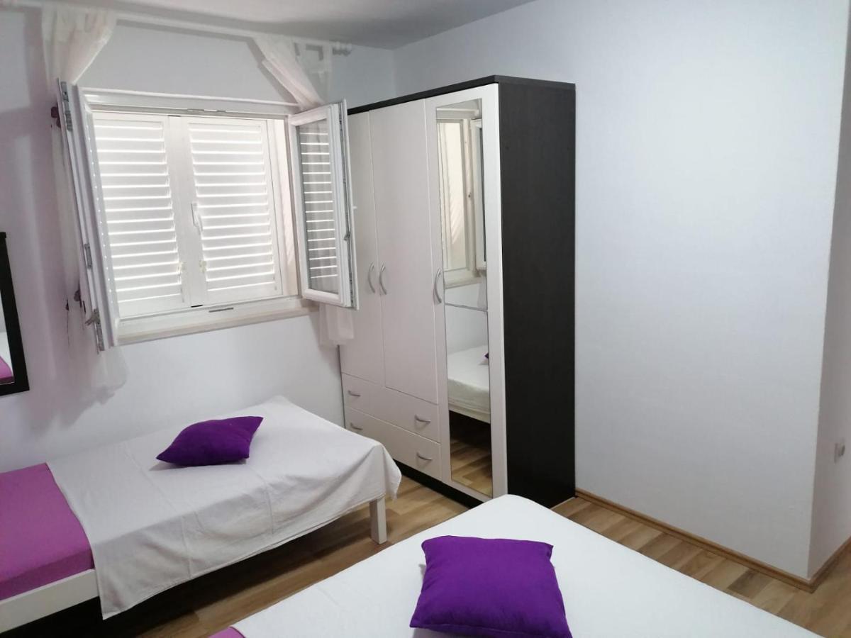 Apartment Slavica Trogir Exterior foto